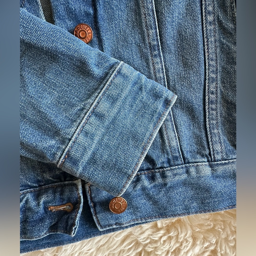 Madewell Classic Denim Jacket - Picture 4 of 10